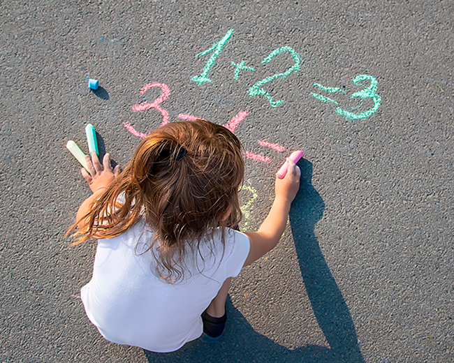 FSP_CreateStructureReduceAnxietyChildrenDuringSummer-650x520-2