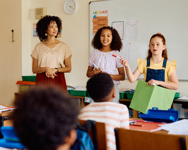 Disciplinary Thinking in Social Studies